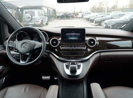 Mercedes-Benz - V-class