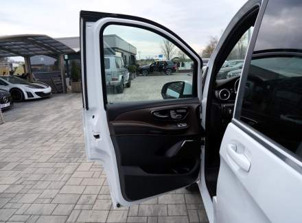 Mercedes-Benz - V-class