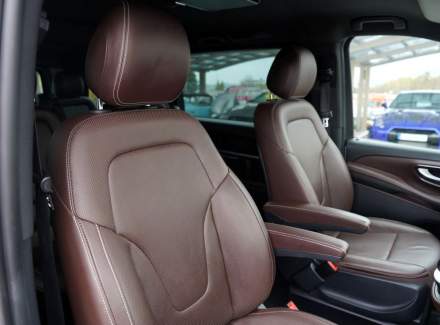 Mercedes-Benz - V-class