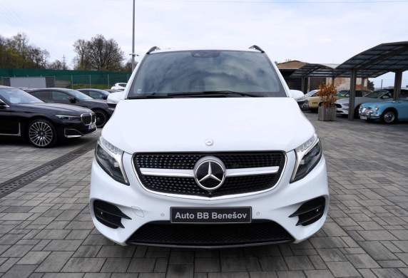 Mercedes-Benz - V-class