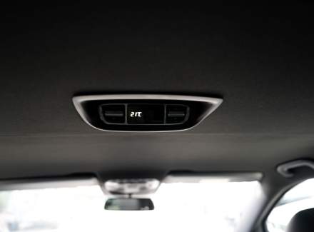 Mercedes-Benz - V-class