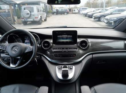 Mercedes-Benz - V-class