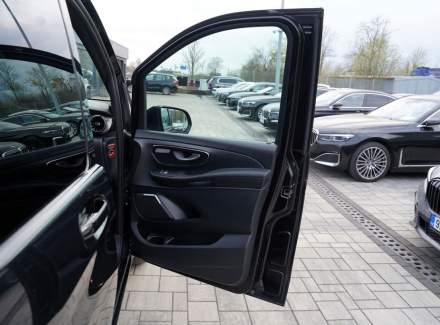 Mercedes-Benz - V-class