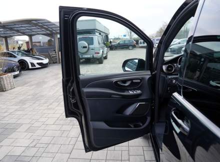 Mercedes-Benz - V-class