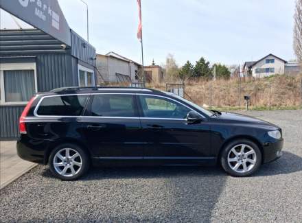 Volvo - V70