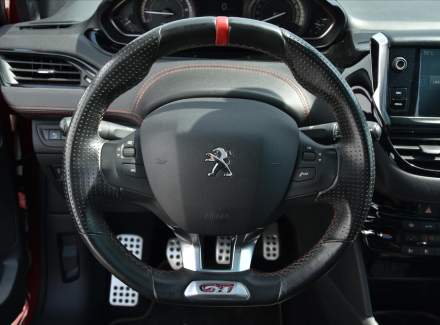 Peugeot - 208