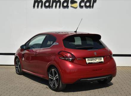 Peugeot - 208