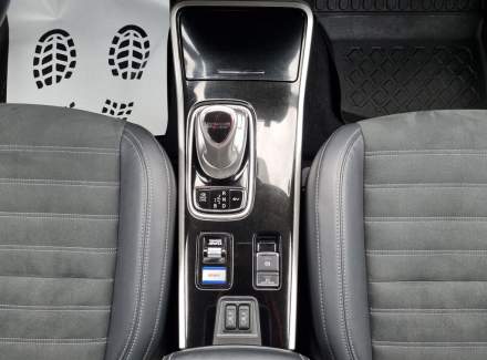 Mitsubishi - Outlander