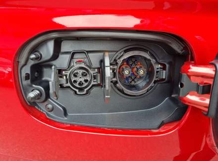 Mitsubishi - Outlander