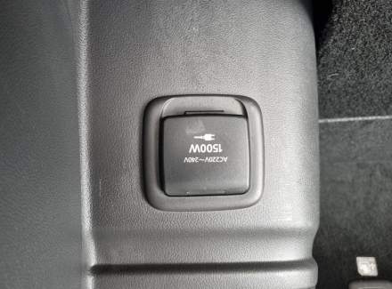 Mitsubishi - Outlander