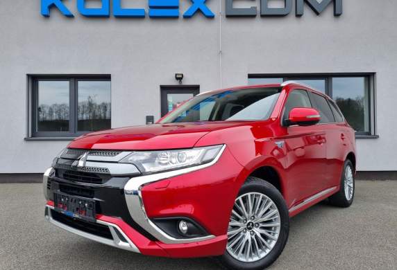 Mitsubishi - Outlander