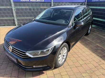 Volkswagen - Passat