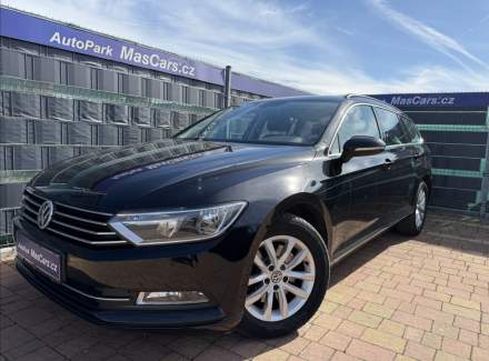 Volkswagen - Passat