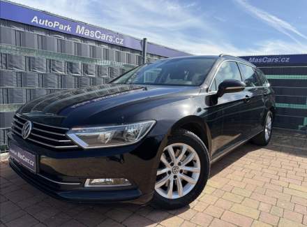 Volkswagen - Passat