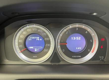 Volvo - XC60
