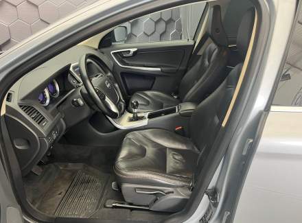 Volvo - XC60