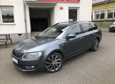Škoda - Octavia