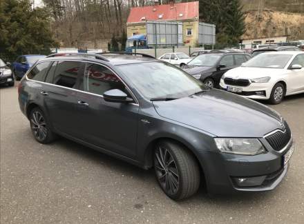 Škoda - Octavia
