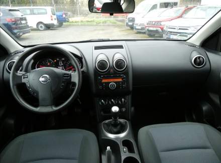 Nissan - Qashqai