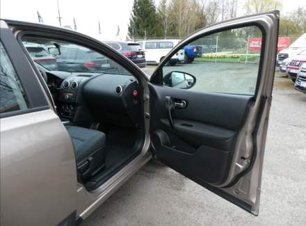 Nissan - Qashqai