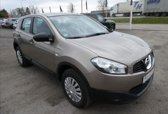 Nissan - Qashqai