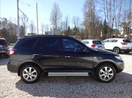 Hyundai - Santa FE