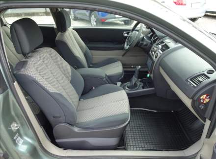 Renault - Megane
