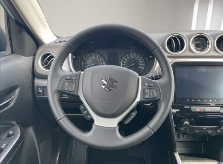Suzuki - Vitara