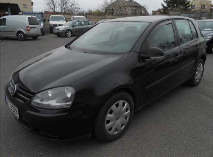 Volkswagen - Golf