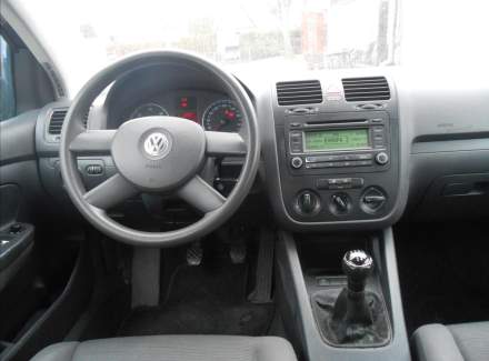 Volkswagen - Golf