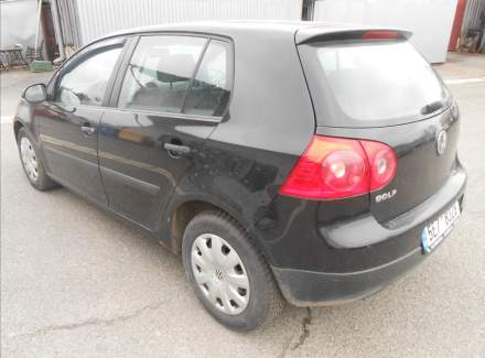 Volkswagen - Golf