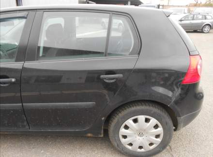 Volkswagen - Golf