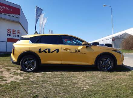 Kia - K4