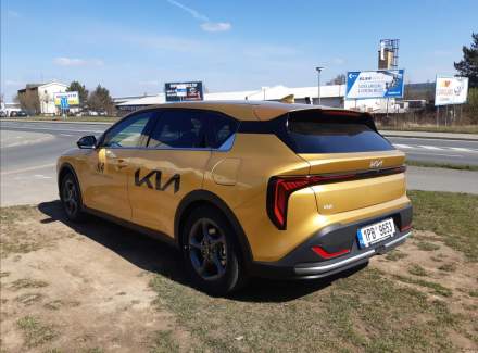 Kia - K4