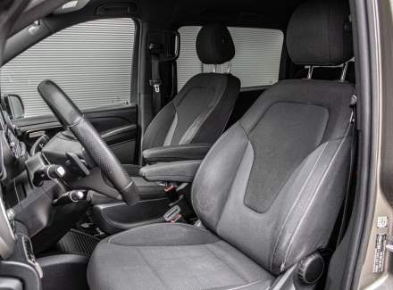 Mercedes-Benz - V-class