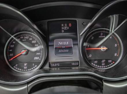 Mercedes-Benz - V-class