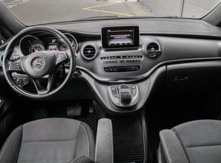 Mercedes-Benz - V-class