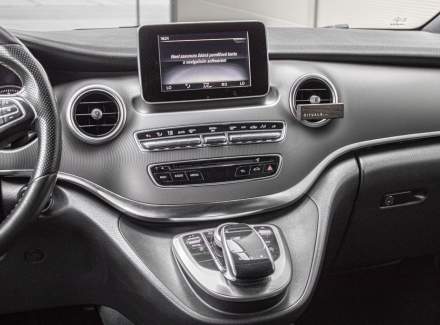 Mercedes-Benz - V-class