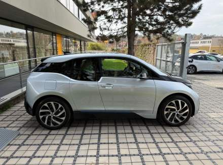 BMW - i3
