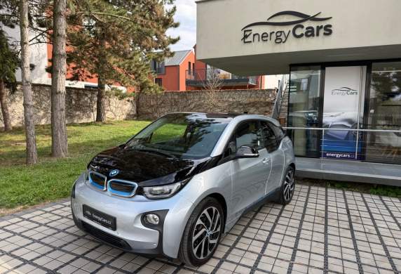 BMW - i3