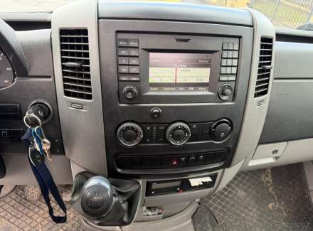 Mercedes-Benz - Sprinter