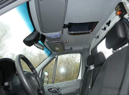 Mercedes-Benz - Sprinter