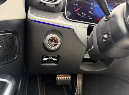 Mercedes-Benz - C-class