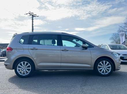 Volkswagen - Touran