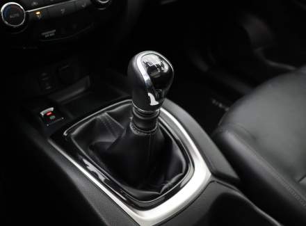 Nissan - X-Trail
