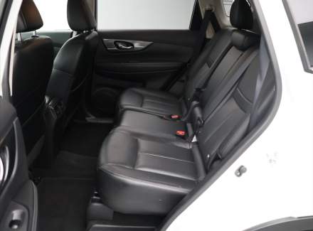 Nissan - X-Trail