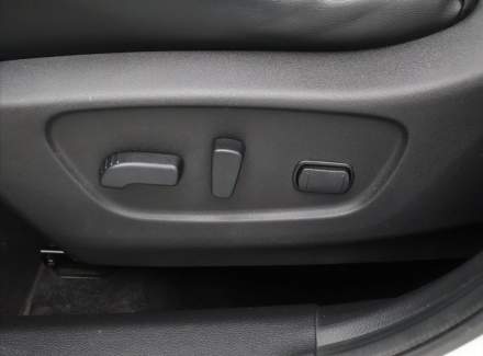 Nissan - X-Trail