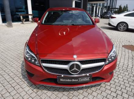 Mercedes-Benz - CLS