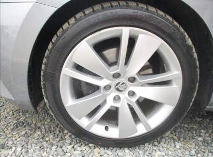 Škoda - Superb