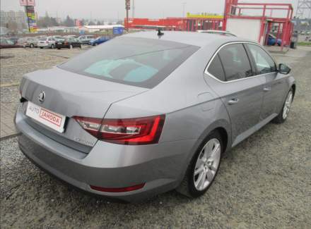 Škoda - Superb